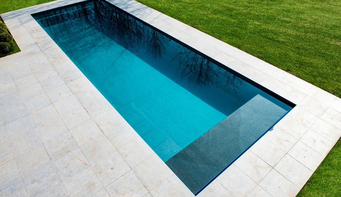 Pools-now-Cube_34_Silver-Grey_EU_2019-1-of-1-8-2
