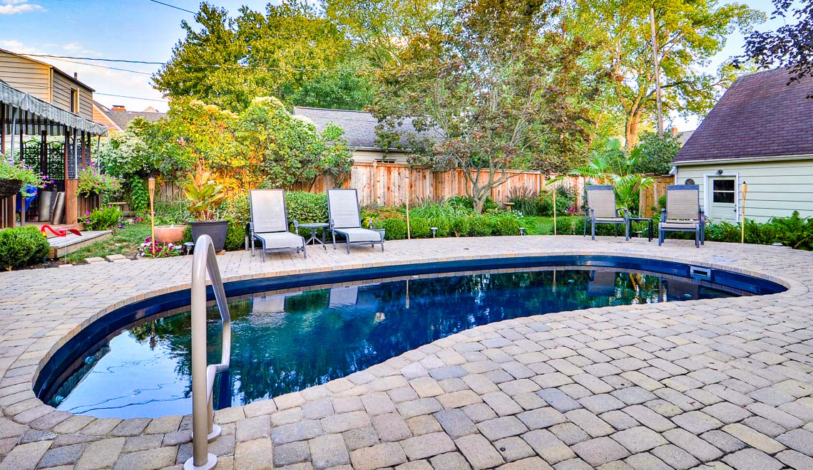 Pools-now-Tuscany-23-EbonyBlue-AU-2010