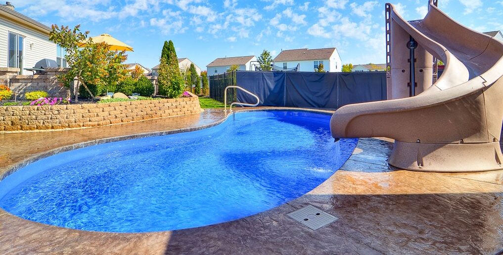 Pools-now-Tuscany-28-SapphireBlue-US-2012-e1764660783605