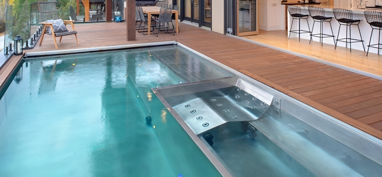 Poolsnow_9053_newsky-1-1