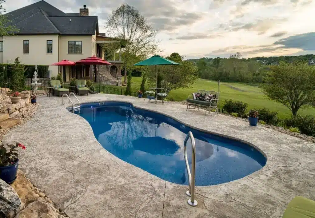 Vista Isle Fiberglass pool gallery image (2)