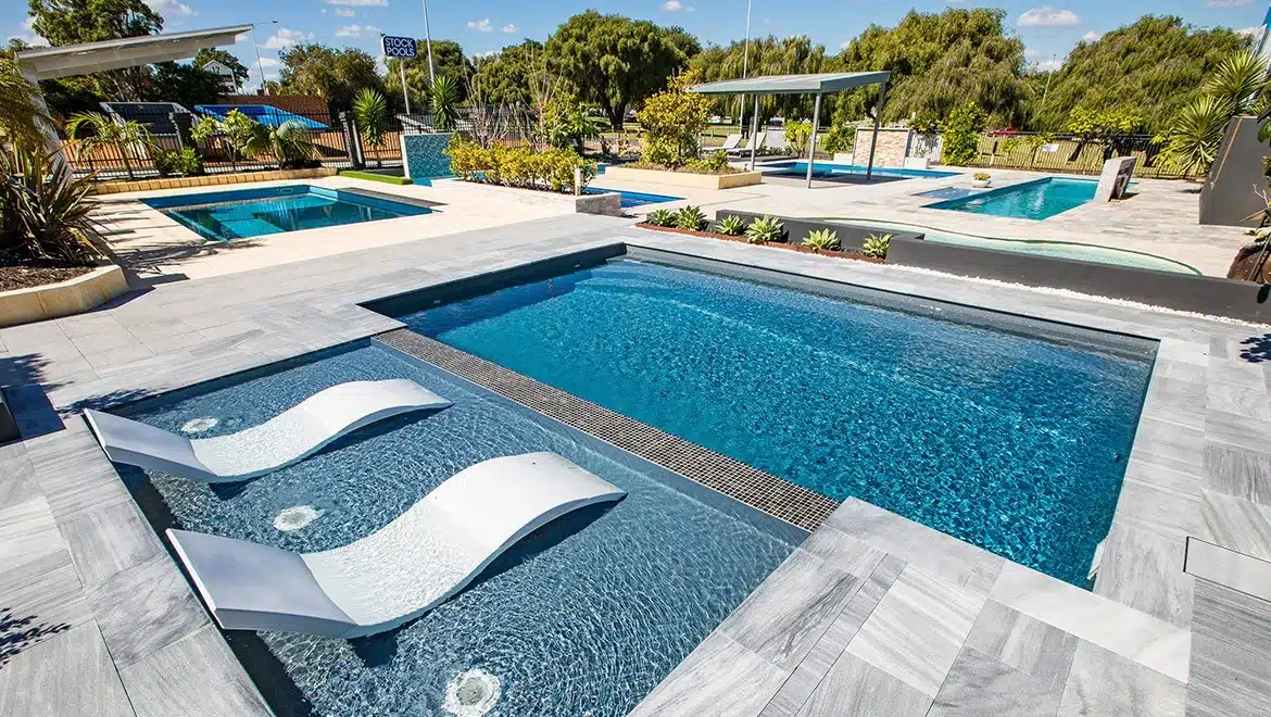 avelino pool gallery2