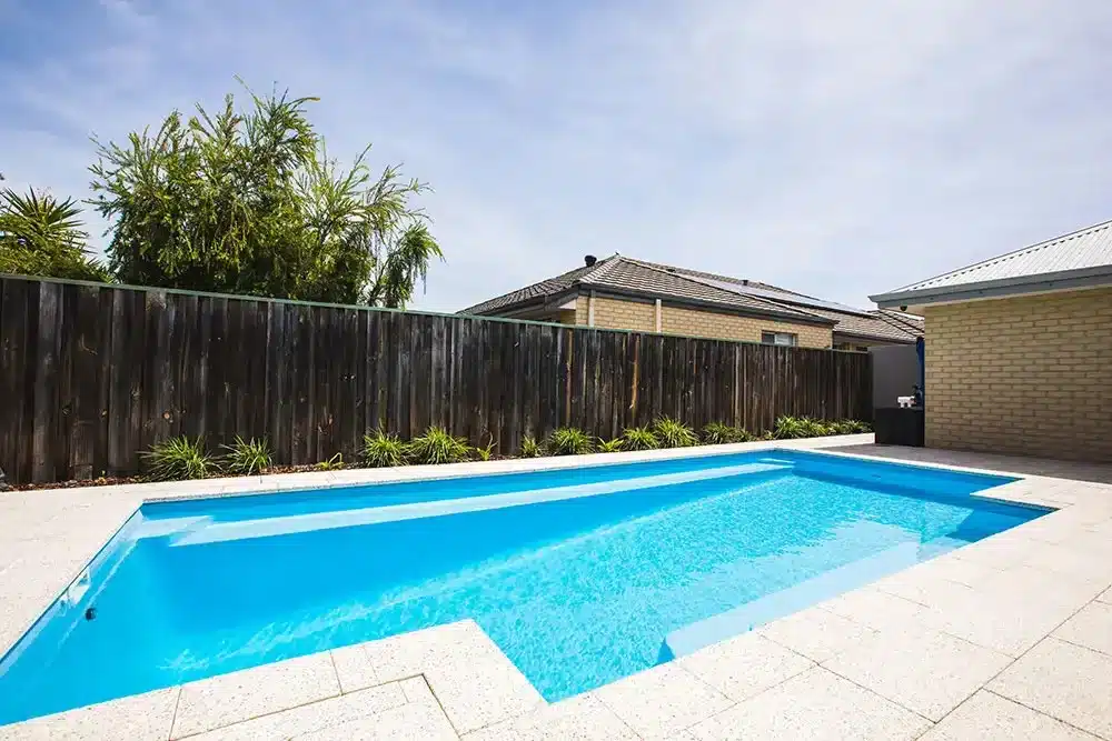 castello pool gallery2